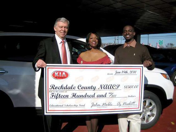 Kia donation to NAACP IMG 2841